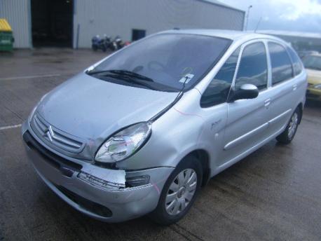 Breaking Citroen Xsara  2002 to 2005 - 1.4 8v Diesel