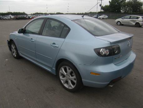 Breaking Mazda 3  (BK) 2004 to 2006 - 1.6 16v Petrol 4 Door Saloon