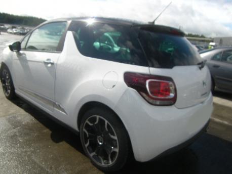 Breaking Citroen Ds3  2010 to 2024 - 1.4 16v Petrol