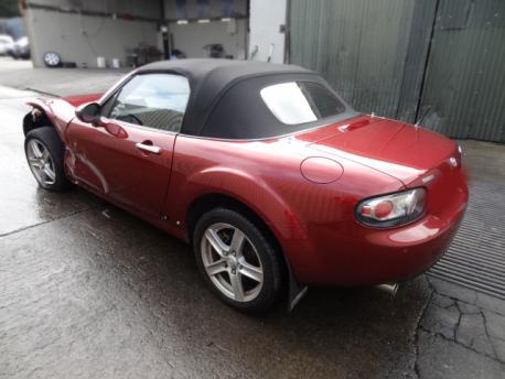 Breaking Mazda Mx-5 MK3 2005 to 2009 - 1.8 16v Petrol