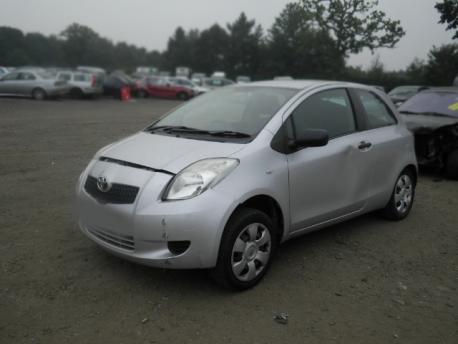 Breaking Toyota Vitz  2005 to 2026 - 1.3 16v Petrol