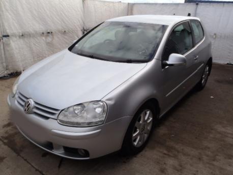 Breaking Volkswagen Golf MK5 1997 to 2006 - 2.0 8v Petrol