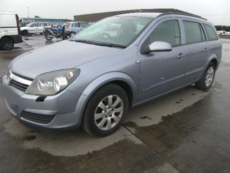 Breaking Vauxhall Astra MKIVG 1998 to 2005 - 1.8 16v Petrol