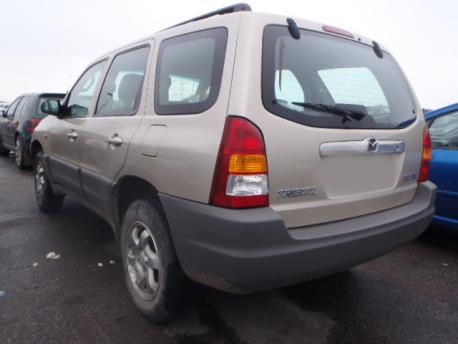 Breaking Mazda Tribute  2001 to 2004 - 3.0 24v Petrol