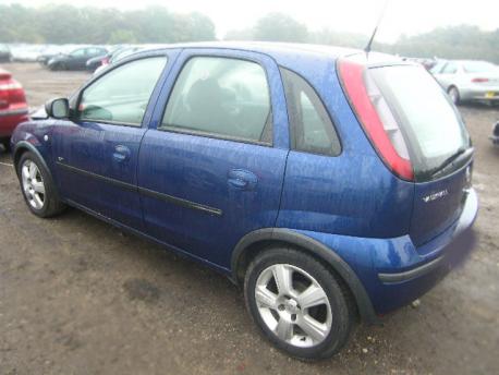 Breaking Vauxhall Corsa MKIIC 2003 to 2006 - 1.2 16v Petrol