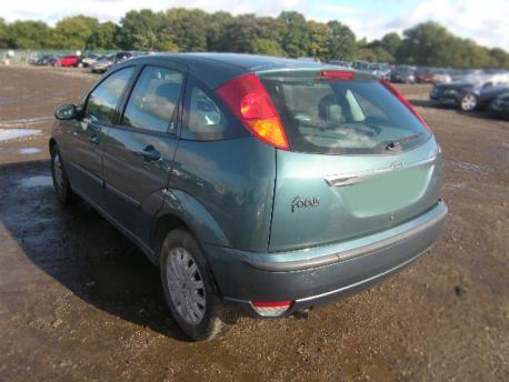 Breaking Ford Focus  (CW170) 2001 to 2005 - 1.8 8v Diesel 5 Door Hatchback