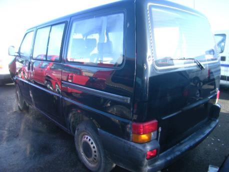 Breaking Volkswagen Transporter / Caravelle MK4 1996 to 2003 - 2.5 10v Petrol