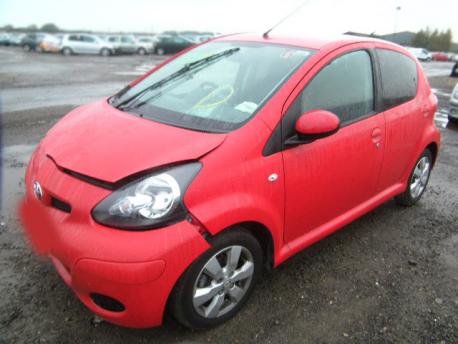 Breaking Toyota Aygo  2005 to 2024 - 1.0 12v Petrol