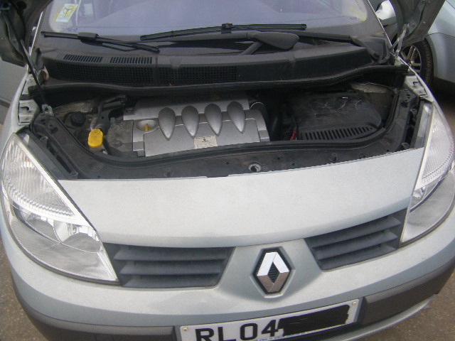 RENAULT GRAND SCÉNIC MK 2 JM0/1 2004 - 2024 1.6 - 1598cc 16v K4M761 petrol Engine Image