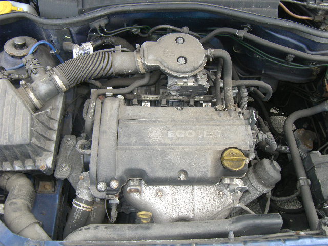VAUXHALL CORSA MK II (C) F08 2001 - 2006 1.2 - 1199cc 16v 16VDualfuel Z12XE petrol Engine Image