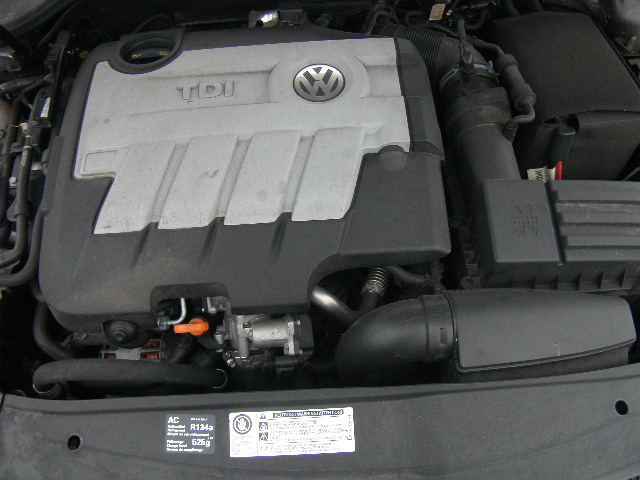 VOLKSWAGEN GOLF MK 6 5K1 2009 - 2012 2.0 - 1968cc 16v TDI CFFB diesel Engine Image