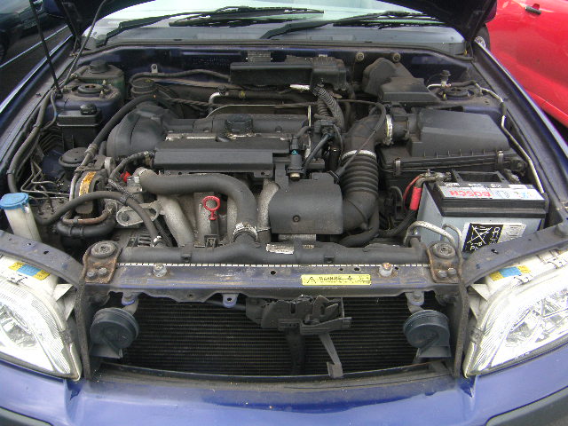 VOLVO V40 VW 1999 - 2004 1.8 - 1783cc 16v B4184S2 petrol Engine Image