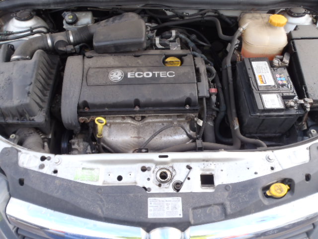 VAUXHALL ASTRA MK V (H) 2006 - 2010 1.6 - 1598cc 16v Z16LET petrol Engine Image