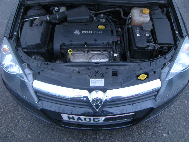 VAUXHALL ASTRA MK V (H) 2004 - 2009 1.6 - 1598cc 16v Z16XER petrol Engine Image