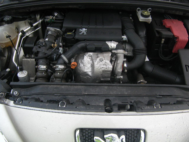 PEUGEOT 308 4C 2007 - 2025 1.6 - 1560cc 16v HDi 9HZ(DV6TED4) diesel Engine Image