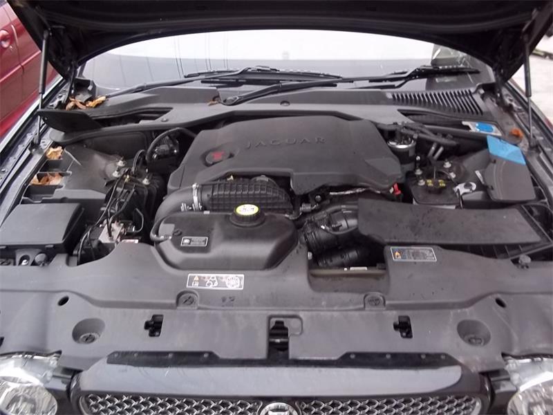 JAGUAR XJ X350 2005 - 2009 2.7 - 2720cc 24v AJD diesel Engine Image