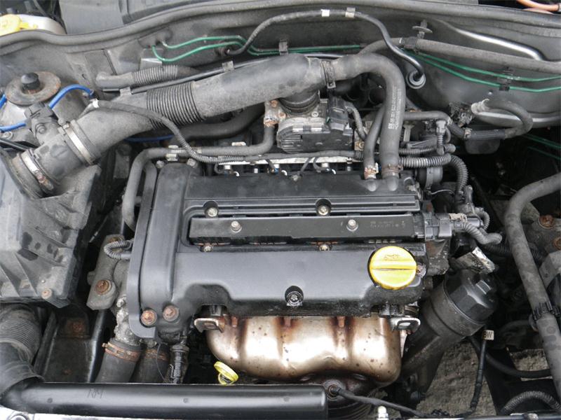 VAUXHALL CORSA MK II (C) W5L 2001 - 2006 1.2 - 1199cc 16v 16VDualfuel Z12XE petrol Engine Image