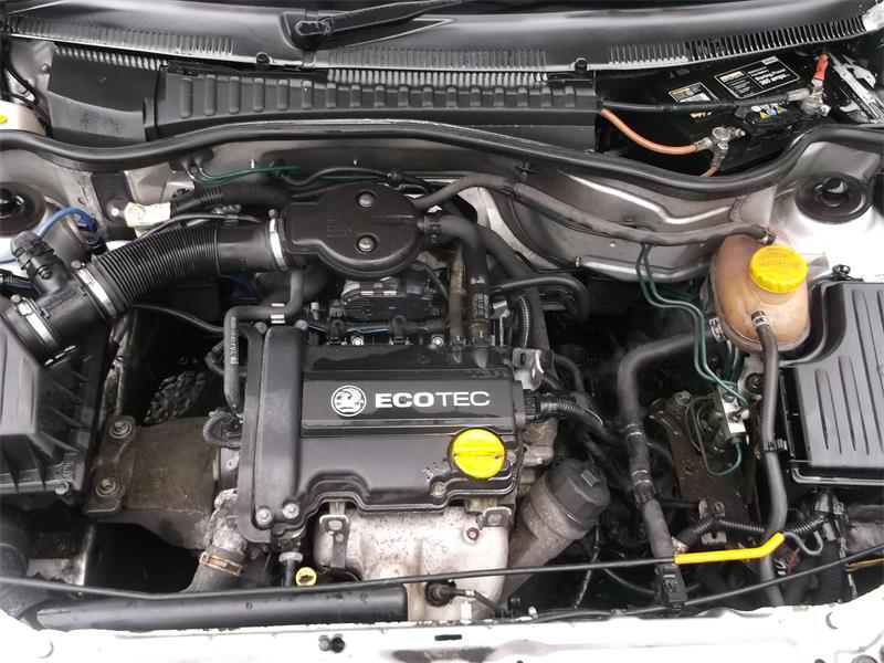 VAUXHALL CORSA MK II (C) F08 2000 - 2003 1.0 - 973cc 12v 12V Z10XE petrol Engine Image