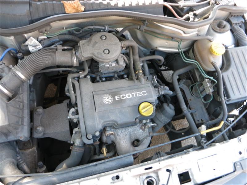 VAUXHALL CORSA MK II (C) F08 2000 - 2003 1.0 - 973cc 12v 12V Z10XE petrol Engine Image