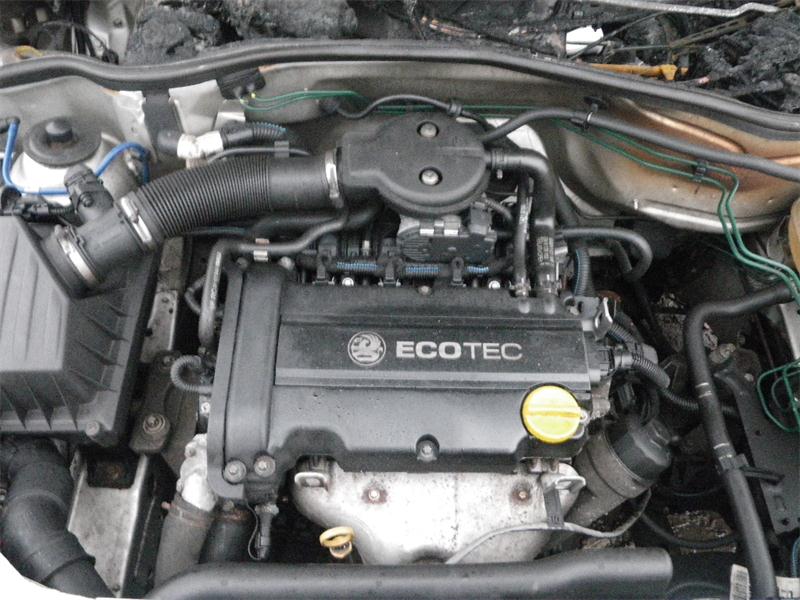 VAUXHALL CORSA MK II (C) F08 2001 - 2006 1.2 - 1199cc 16v 16VDualfuel Z12XE petrol Engine Image