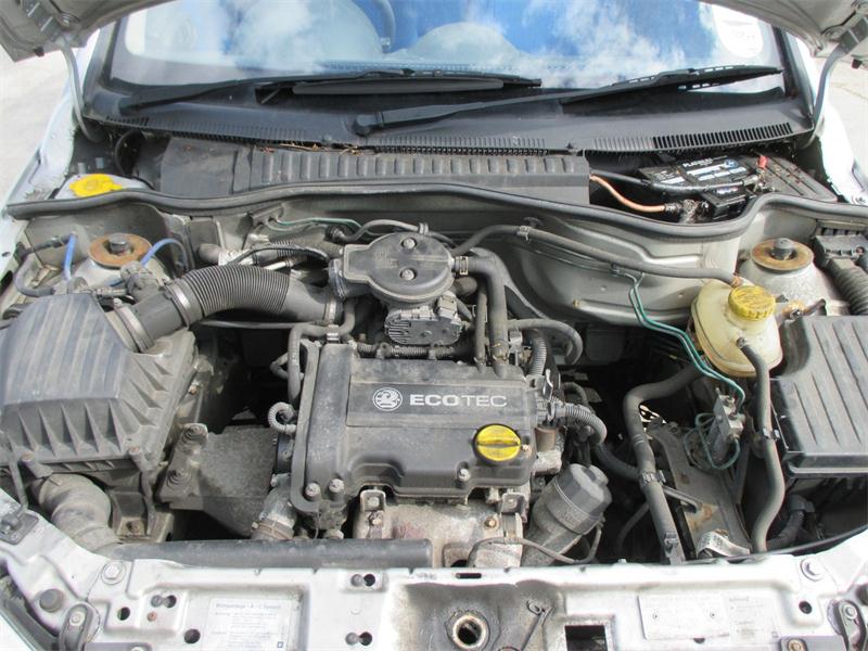 VAUXHALL CORSA MK II (C) W5L 2000 - 2003 1.0 - 973cc 12v 12V Z10XE petrol Engine Image
