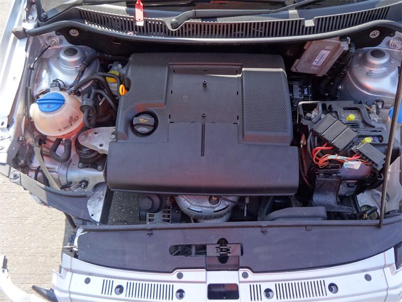 VOLKSWAGEN POLO 9N 2002 - 2007 1.2 - 1198cc 6v AWY petrol Engine Image