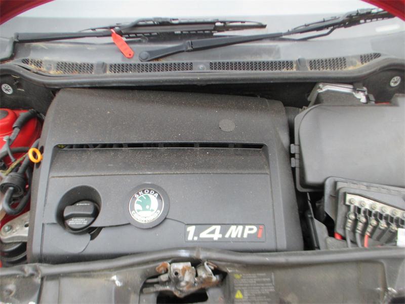 SKODA FABIA 6Y5 2000 - 2003 1.4 - 1397cc 8v AZE petrol Engine Image