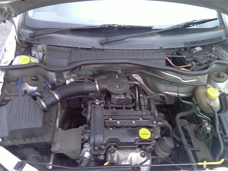 VAUXHALL CORSA MK II (C) W5L 2000 - 2003 1.0 - 973cc 12v 12V Z10XE petrol Engine Image