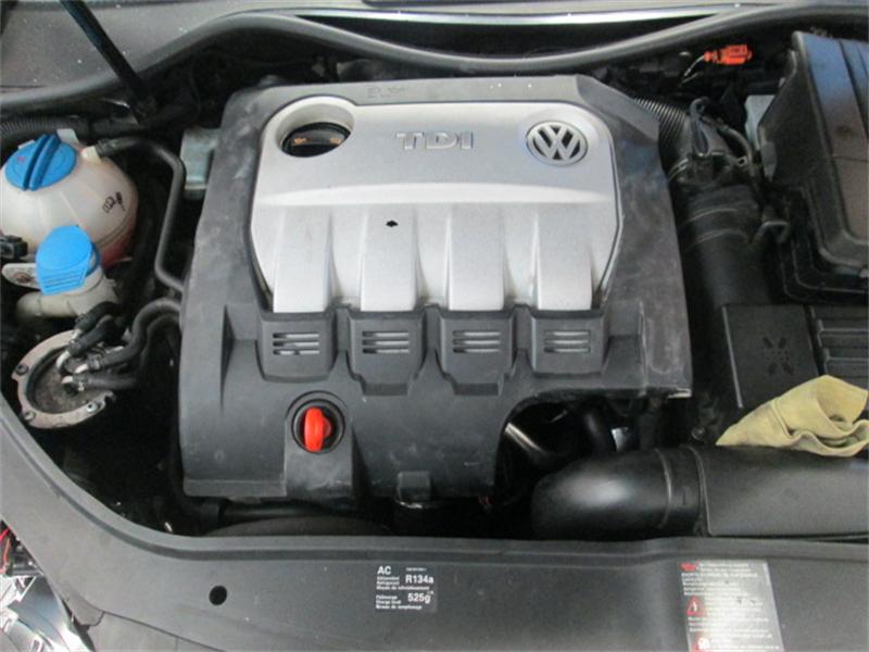 VOLKSWAGEN GOLF MK 5 1K1 2003 - 2008 2.0 - 1968cc 16v TDI AZV diesel Engine Image