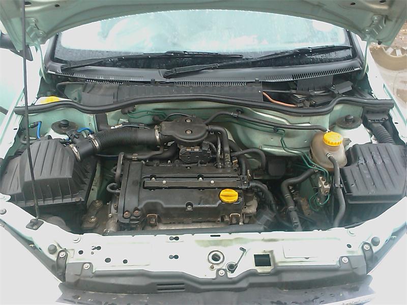 VAUXHALL CORSA MK II (C) F08 2001 - 2006 1.2 - 1199cc 16v 16VDualfuel Z12XE petrol Engine Image