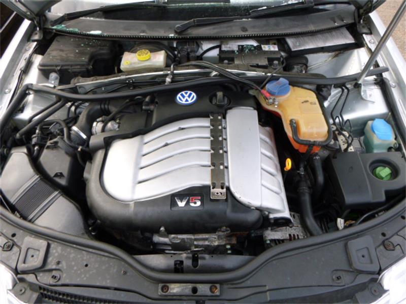 VOLKSWAGEN PASSAT 3B6 2000 - 2005 2.3 - 2324cc 20v VR5 AZX petrol Engine Image