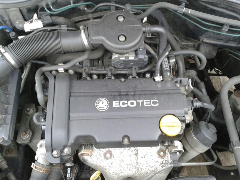VAUXHALL CORSA MK II (C) W5L 2001 - 2006 1.2 - 1199cc 16v 16VDualfuel Z12XE petrol Engine Image