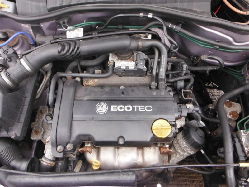 VAUXHALL CORSA MK II (C) F08 2004 - 2006 1.2 - 1229cc 16v Twinport Z12XEP petrol Engine Image