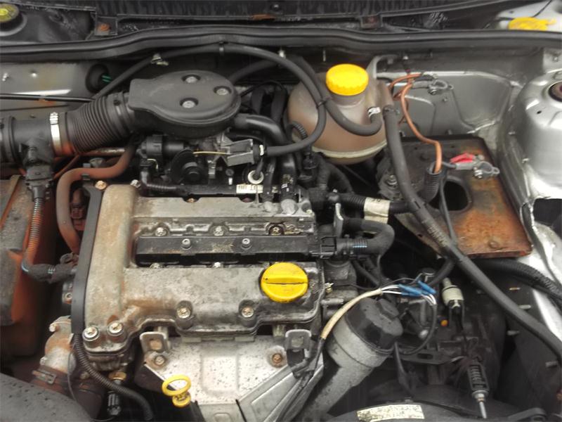 VAUXHALL CORSA MK II (C) F08 2000 - 2003 1.0 - 973cc 12v 12V Z10XE petrol Engine Image