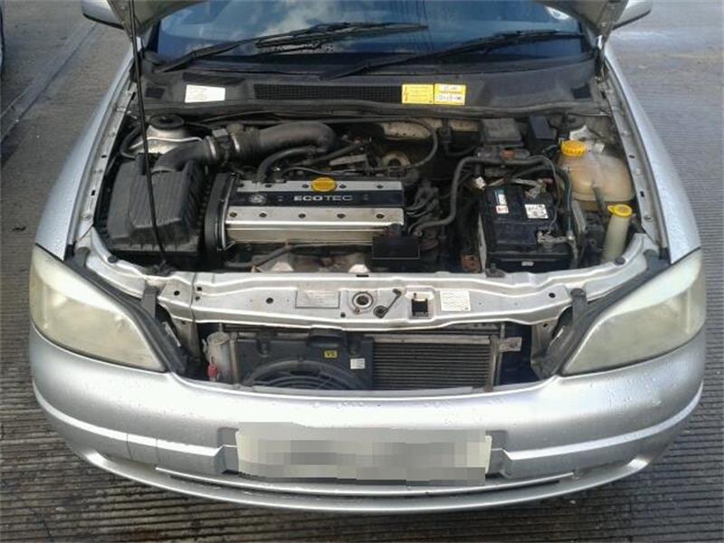 VAUXHALL ASTRA MK IV (G) 1999 - 2000 2.0 - 1998cc 16v X20XER petrol Engine Image