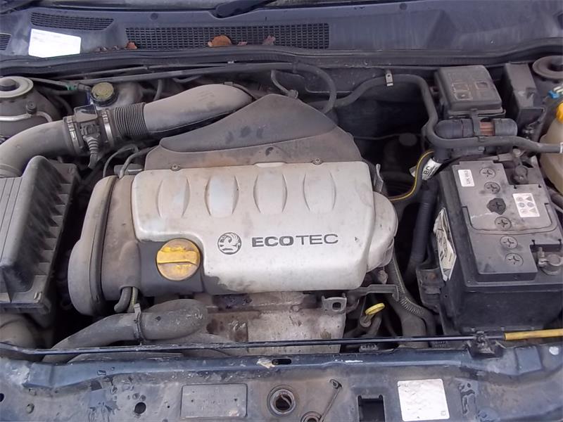 VAUXHALL ASTRA MK III (F) 1991 - 1998 1.8 - 1796cc 8v i C18NZ petrol Engine Image